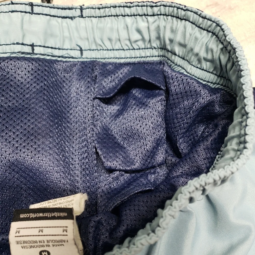 Vintage Nike Board Shorts Swim Mens Size Medium Blue Lined Drawstring
